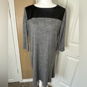 THML Gray Acrylic Knit Lined Faux Leather 3/4 Sleeve Shift Dress Womens Size L